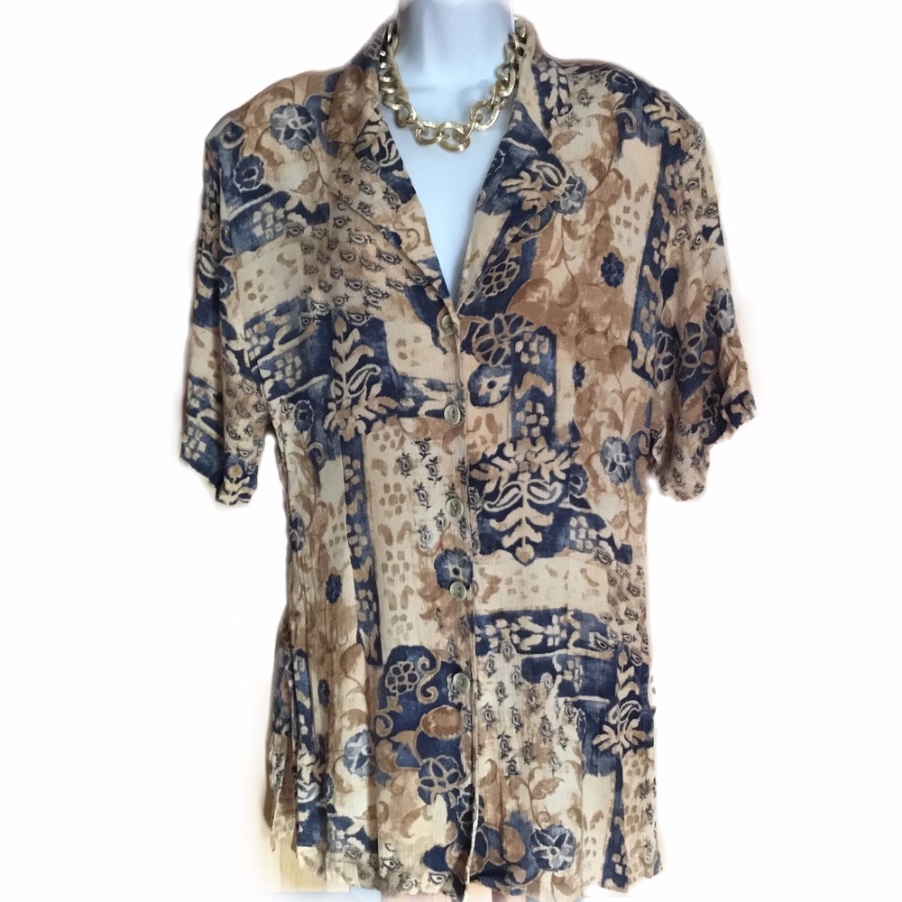 Vintage Long Retro Blouse with Short Sleeves 1980s